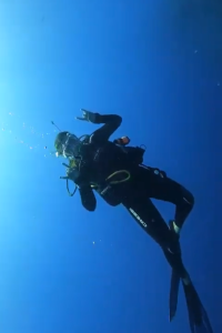 Photo of Amirah scuba diving