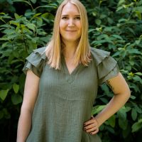 Photo of Christina Bjarvin smiling