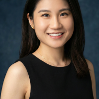 Tongxin (Joyce) Cai headshot smiling